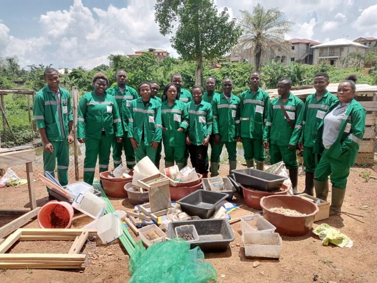 457515455_122130412748331499_8951399709054450752_n